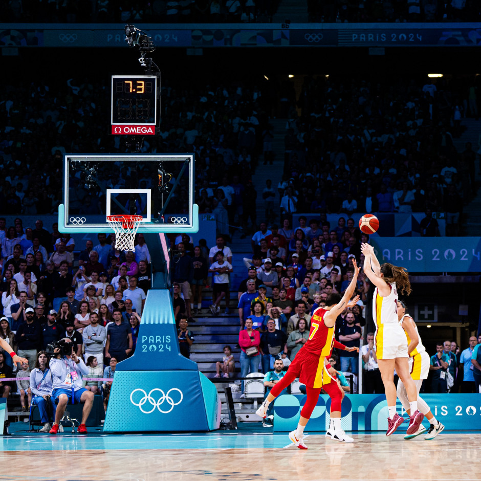 则依赖后腰 则依赖后腰